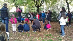 La macchia, bambini al parco, assolamacchia